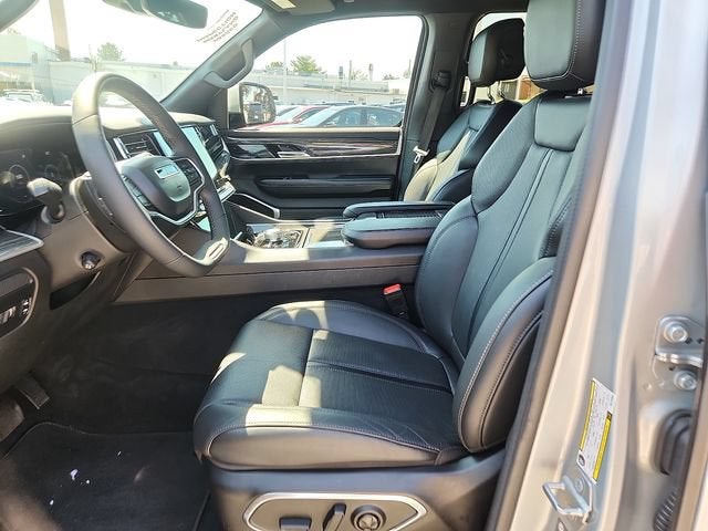 2022 Jeep Wagoneer Series III 4x4