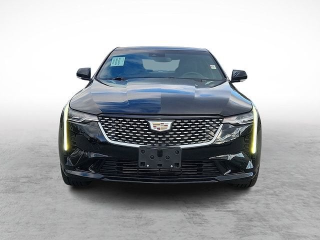 2023 Cadillac CT4 Luxury