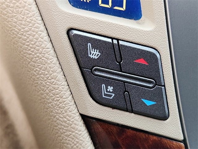 2011 Cadillac CTS Premium