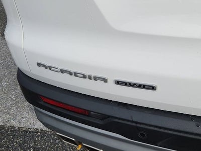 2025 GMC Acadia Elevation
