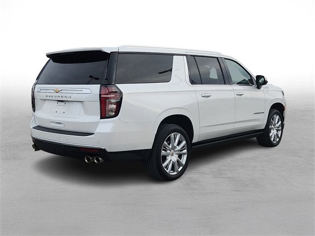 2022 Chevrolet Suburban High Country