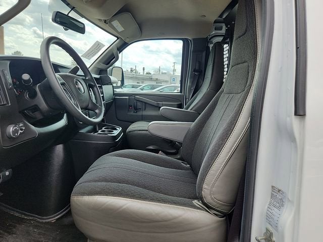 2023 GMC Savana Cargo 2500 Work Van