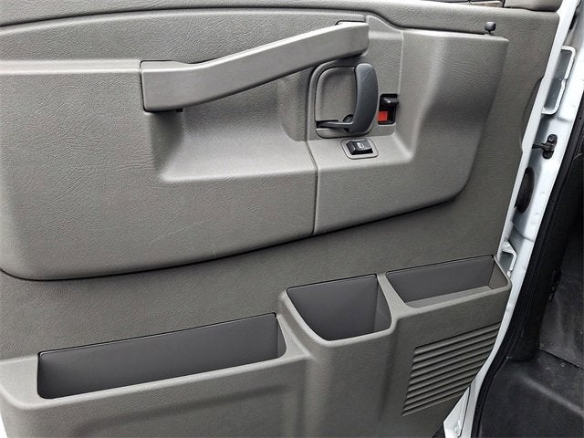 2023 GMC Savana Cargo 2500 Work Van