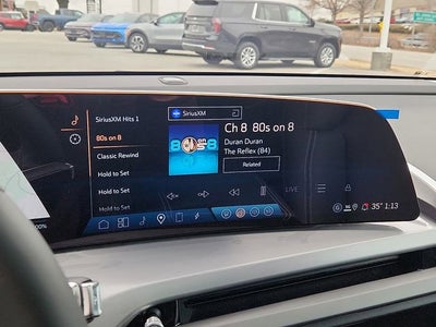 2026 Cadillac VISTIQ Luxury