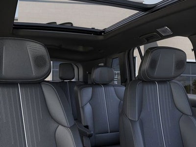 2026 Cadillac VISTIQ Luxury