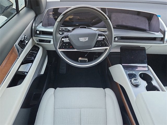 2026 Cadillac VISTIQ Luxury