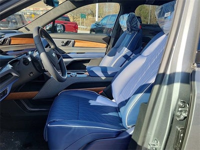 2026 Cadillac VISTIQ Premium Luxury