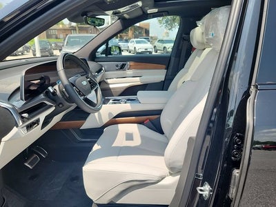 2027 Cadillac VISTIQ Sport