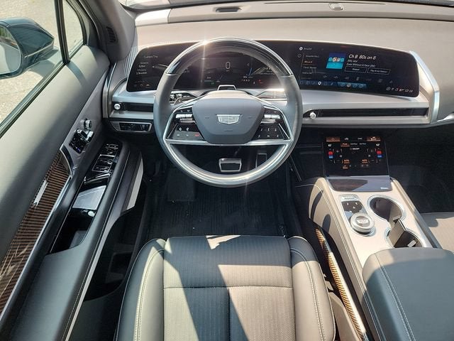 2026 Cadillac VISTIQ Sport