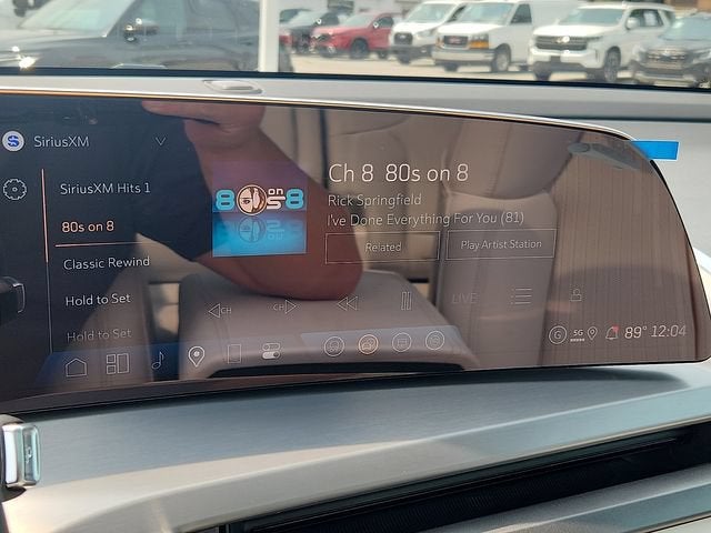 2027 Cadillac VISTIQ Sport