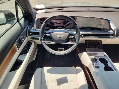 2026 Cadillac VISTIQ Sport
