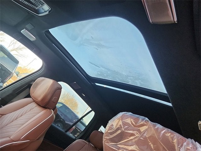 2026 Cadillac VISTIQ Platinum