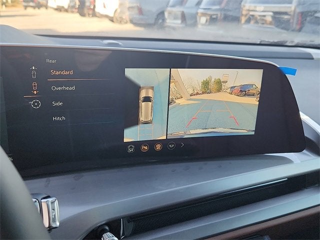 2026 Cadillac VISTIQ Platinum