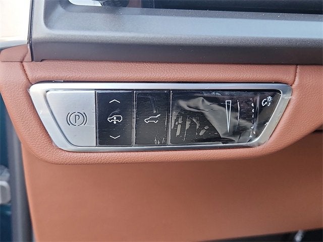 2026 Cadillac VISTIQ Platinum