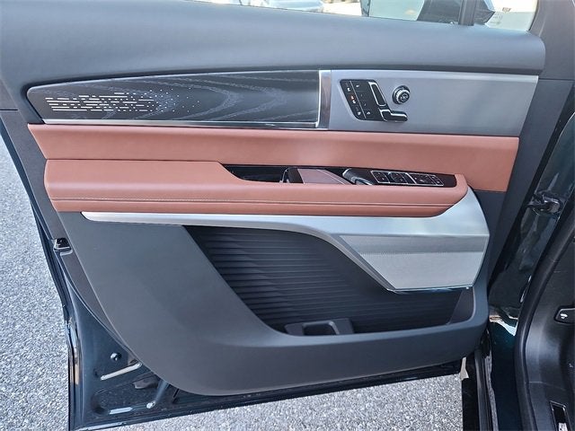 2026 Cadillac VISTIQ Platinum