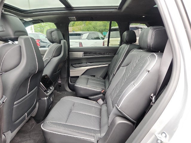 2026 Cadillac VISTIQ Platinum