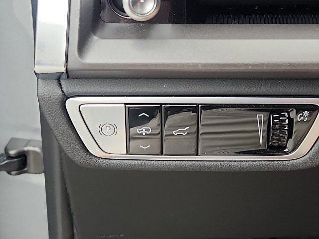 2026 Cadillac VISTIQ Platinum