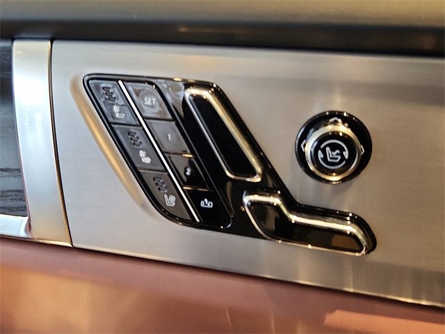 2026 Cadillac VISTIQ Platinum