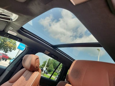 2027 Cadillac VISTIQ Platinum