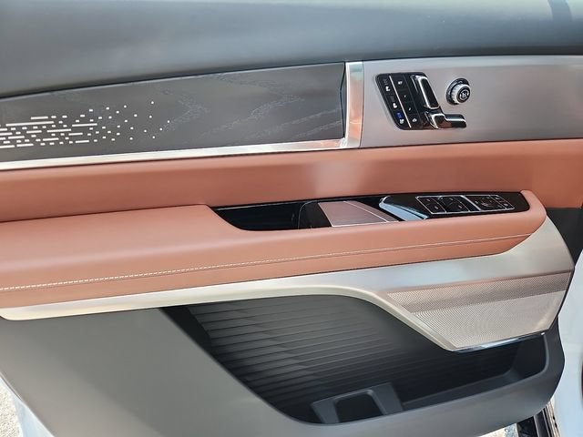 2027 Cadillac VISTIQ Platinum