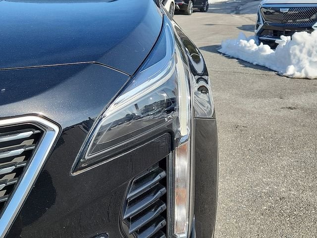 2020 Cadillac XT4 Premium Luxury