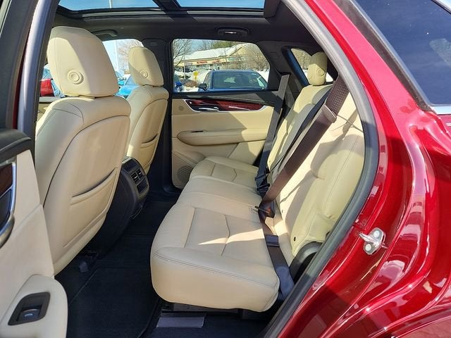 2017 Cadillac XT5 Luxury FWD