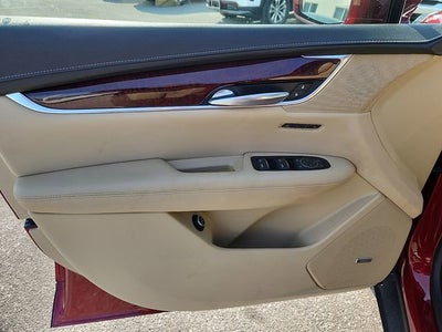 2017 Cadillac XT5 Luxury FWD