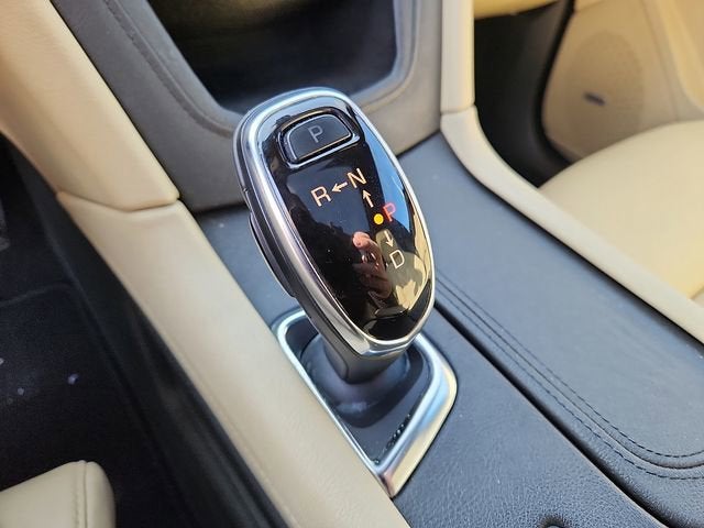 2017 Cadillac XT5 Luxury FWD