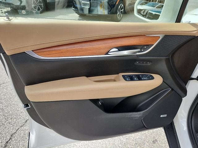 2019 Cadillac XT5 Platinum AWD