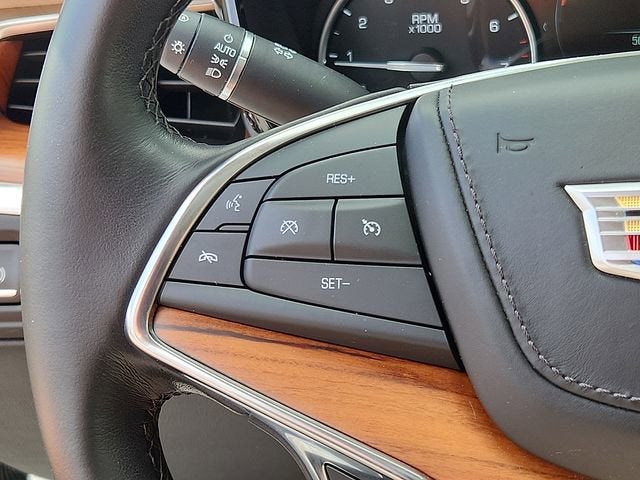 2019 Cadillac XT5 Platinum AWD