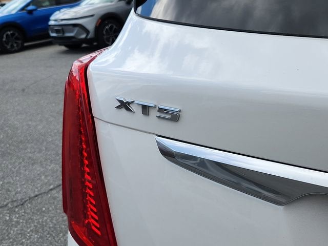 2019 Cadillac XT5 Platinum AWD