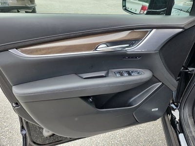 2025 Cadillac XT6 Premium Luxury