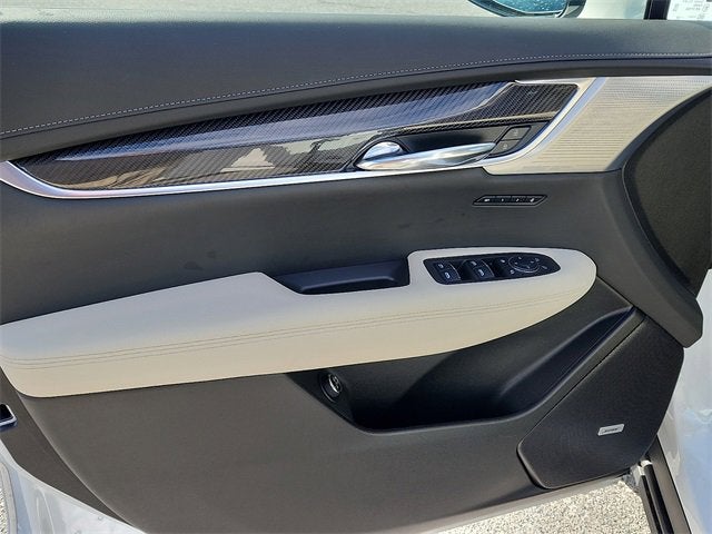 2025 Cadillac XT6 Sport