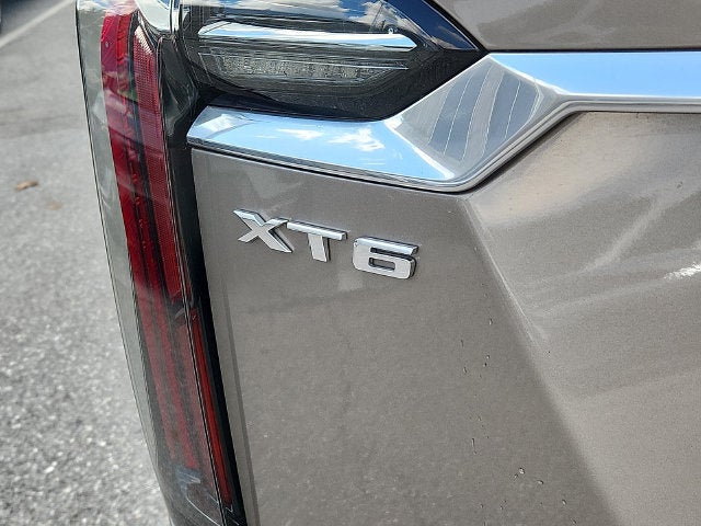 2022 Cadillac XT6 Sport