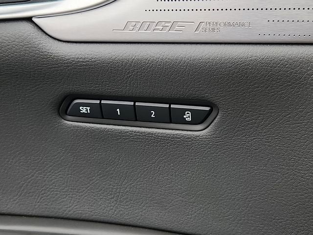 2025 Cadillac XT6 Sport