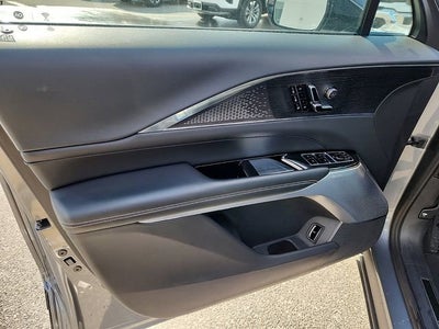 2023 Cadillac LYRIQ Luxury