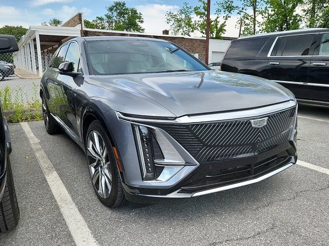 2023 Cadillac LYRIQ Luxury