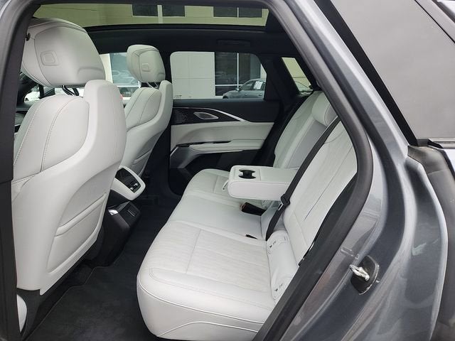 2023 Cadillac LYRIQ Luxury