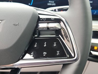 2023 Cadillac LYRIQ Luxury