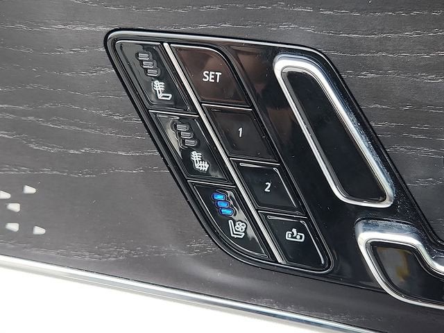 2023 Cadillac LYRIQ Luxury