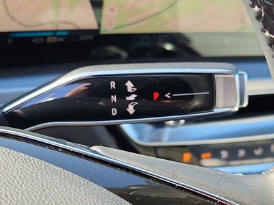 2025 Cadillac LYRIQ Luxury 1