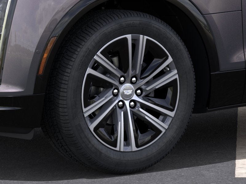 2025 Cadillac LYRIQ Luxury 1