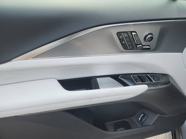 2027 Cadillac LYRIQ Luxury