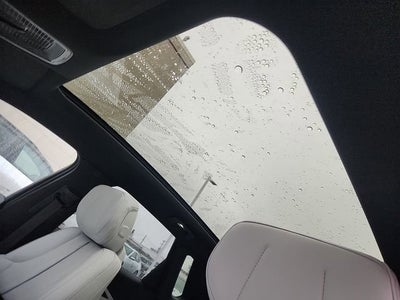 2024 Cadillac LYRIQ Luxury 1