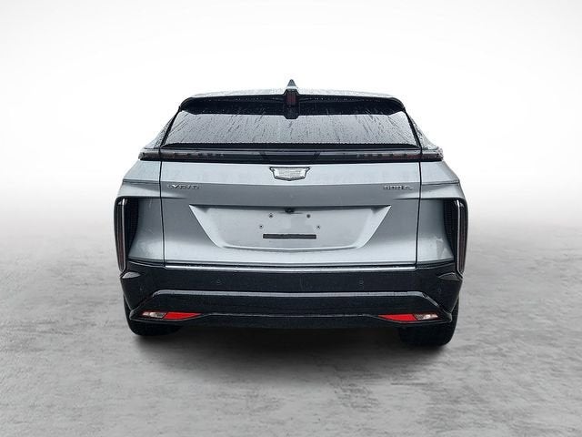 2024 Cadillac LYRIQ Luxury 1