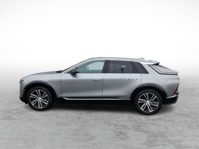 2024 Cadillac LYRIQ Luxury 1