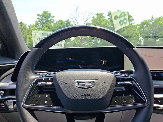 2023 Cadillac LYRIQ Luxury