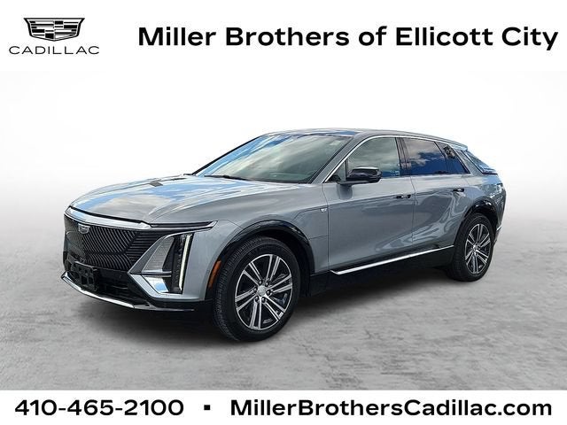 2024 Cadillac LYRIQ Luxury 2