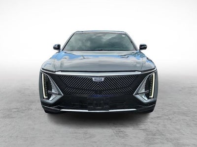 2024 Cadillac LYRIQ Luxury 2
