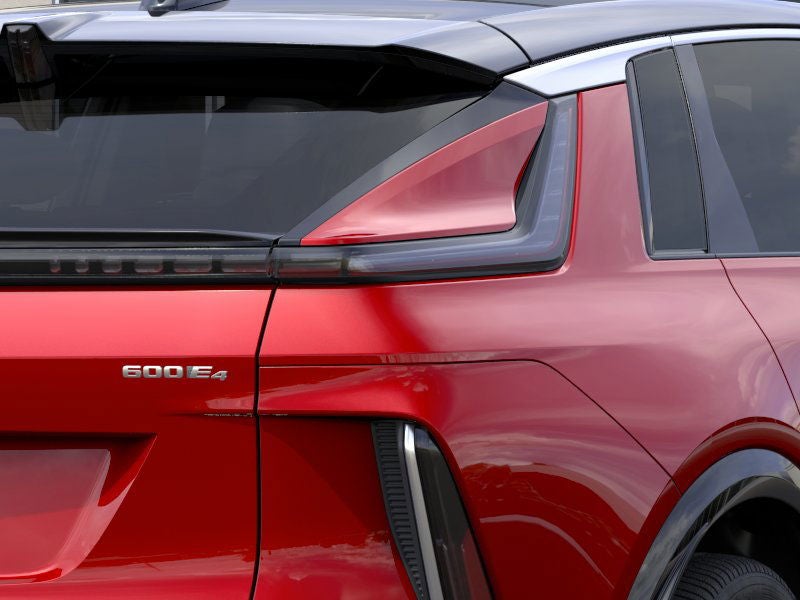 2025 Cadillac LYRIQ Luxury 2